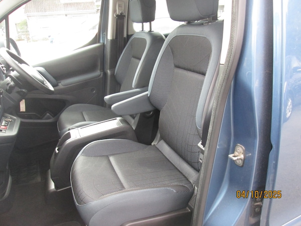 Used Peugeot Partner Tepee 2011 for sale - 76171615: Photo 14