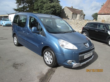 Used Peugeot Partner Tepee 2011 for sale - 76171615: Photo 2