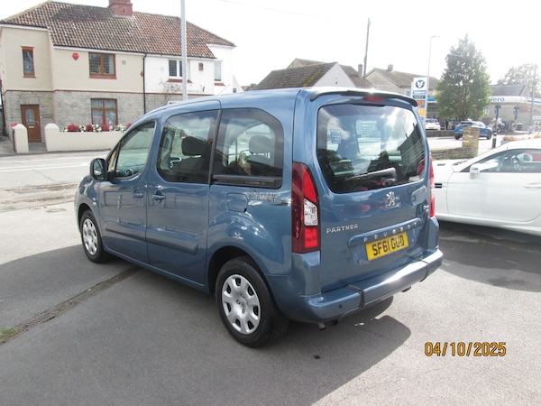 Used Peugeot Partner Tepee 2011 for sale - 76171615: Photo 4