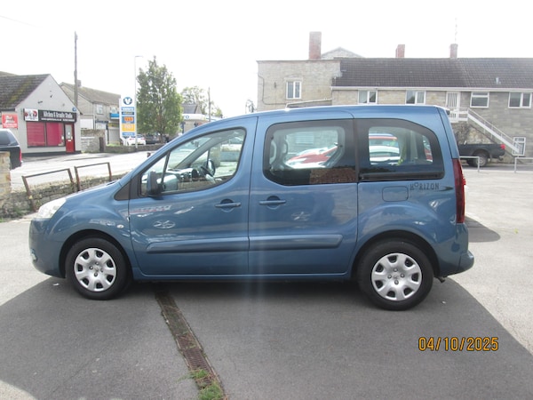 Used Peugeot Partner Tepee 2011 for sale - 76171615: Photo 5