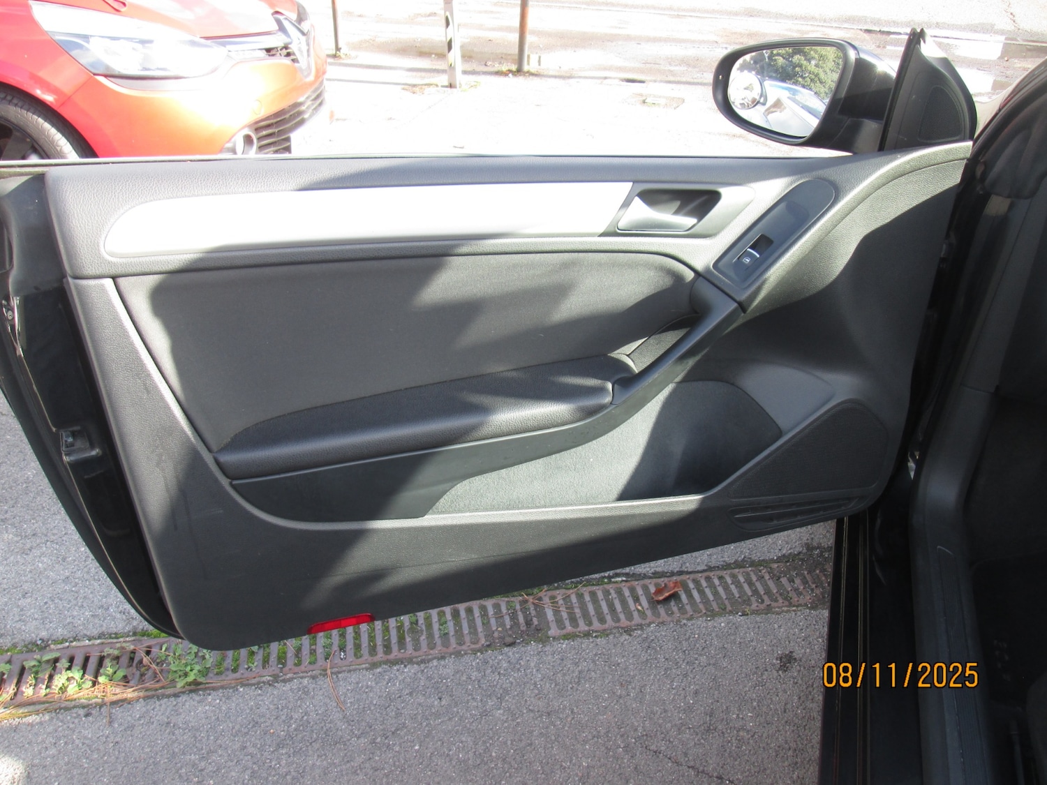 Used Volkswagen Golf 2012 for sale - 76518519: Photo 15