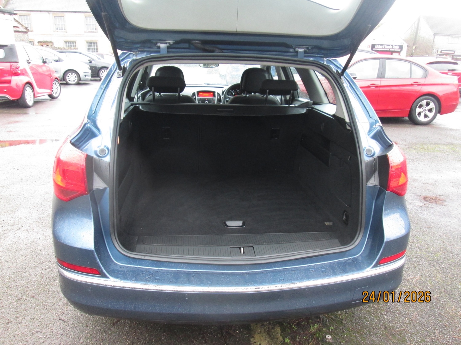 Used Vauxhall Astra 2014 for sale - 77312185: Photo 17