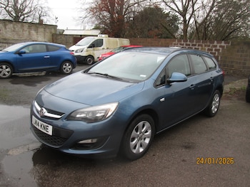 Used Vauxhall Astra 2014 for sale - 77312185: Photo