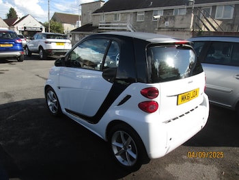 Used smart fortwo 2011 for sale - 75737382: Photo