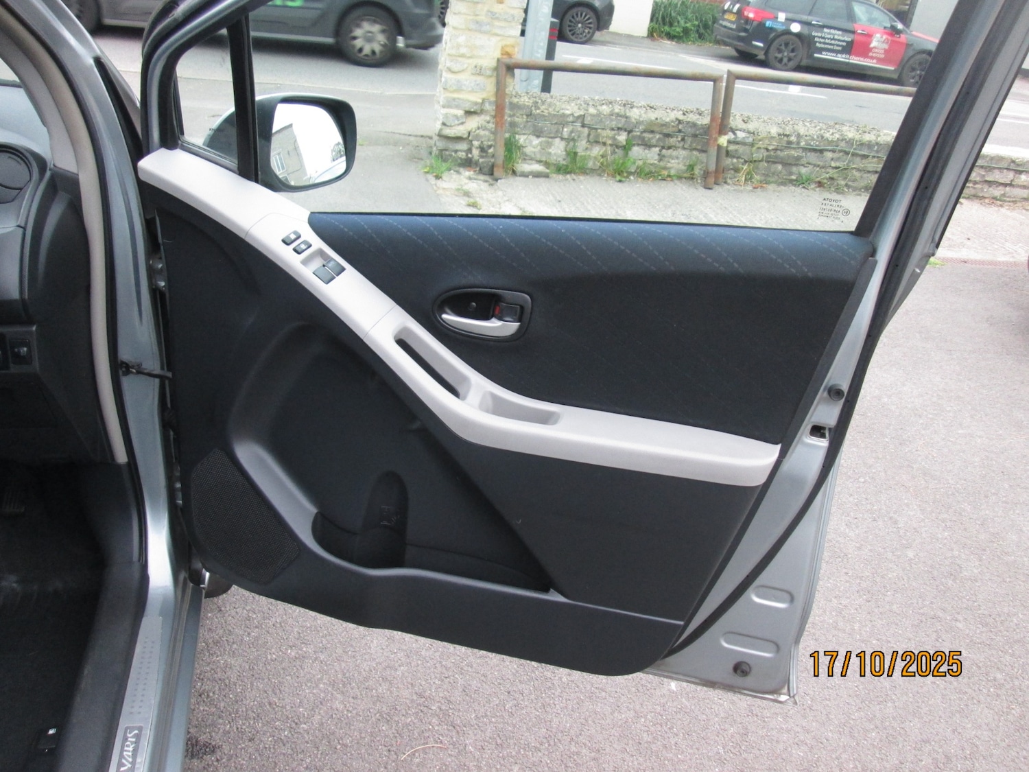 Used Toyota Yaris 2008 for sale - 76289643: Photo 12