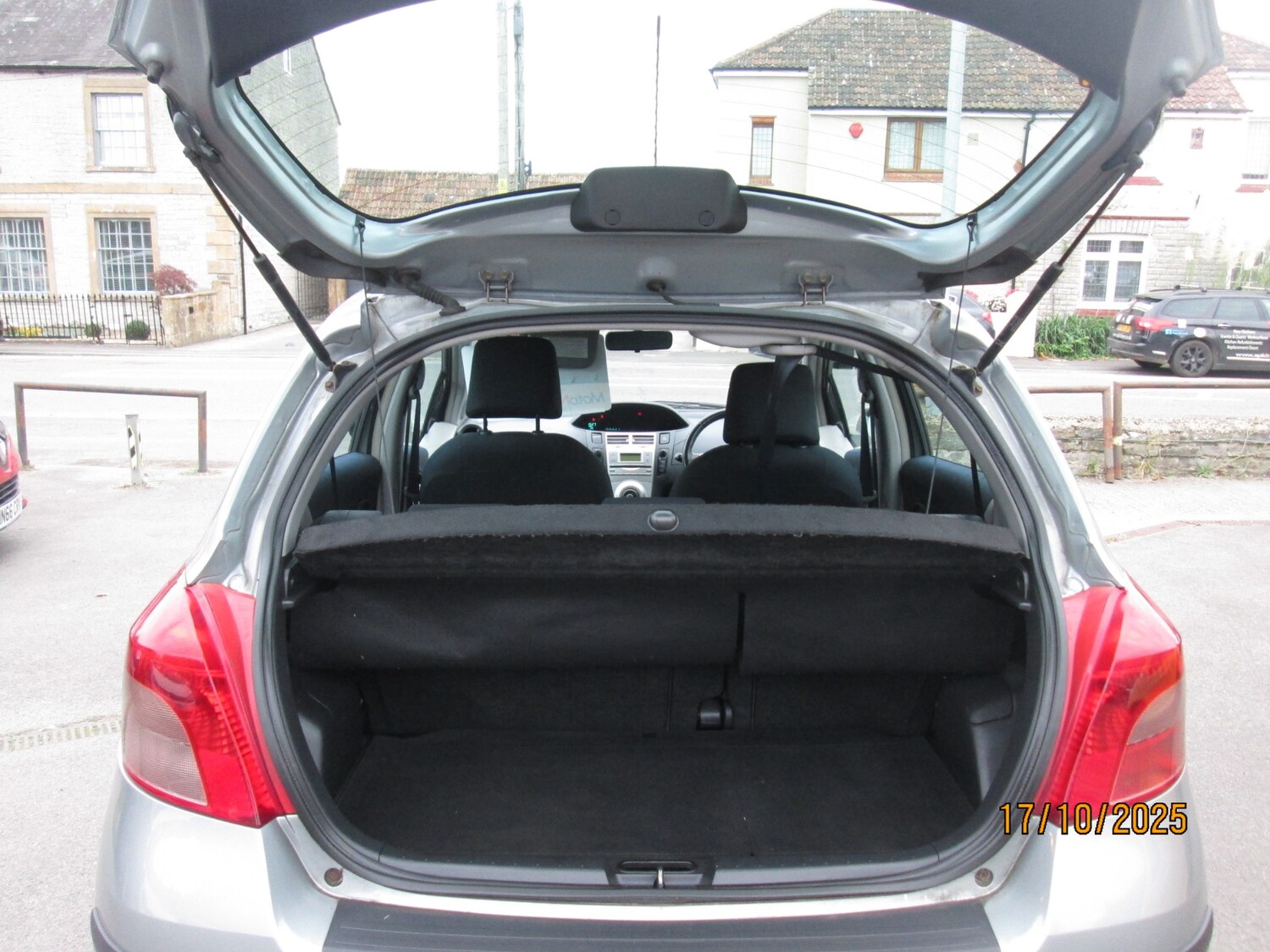 Used Toyota Yaris 2008 for sale - 76289643: Photo 15
