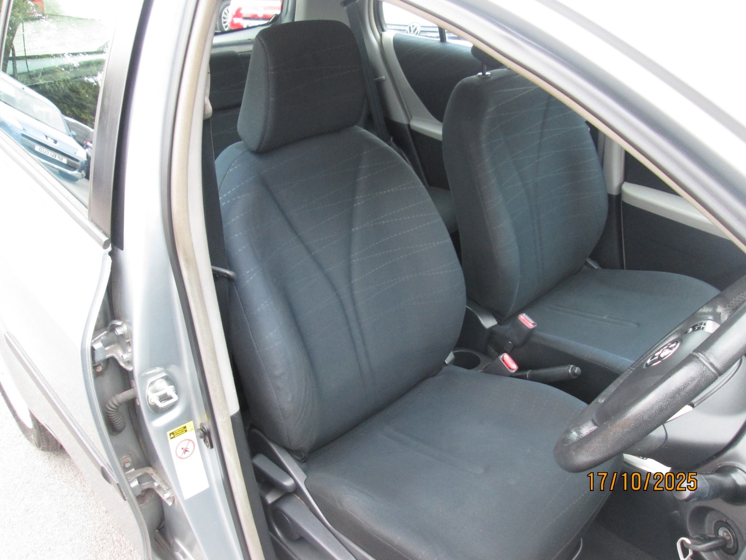 Used Toyota Yaris 2008 for sale - 76289643: Photo 8
