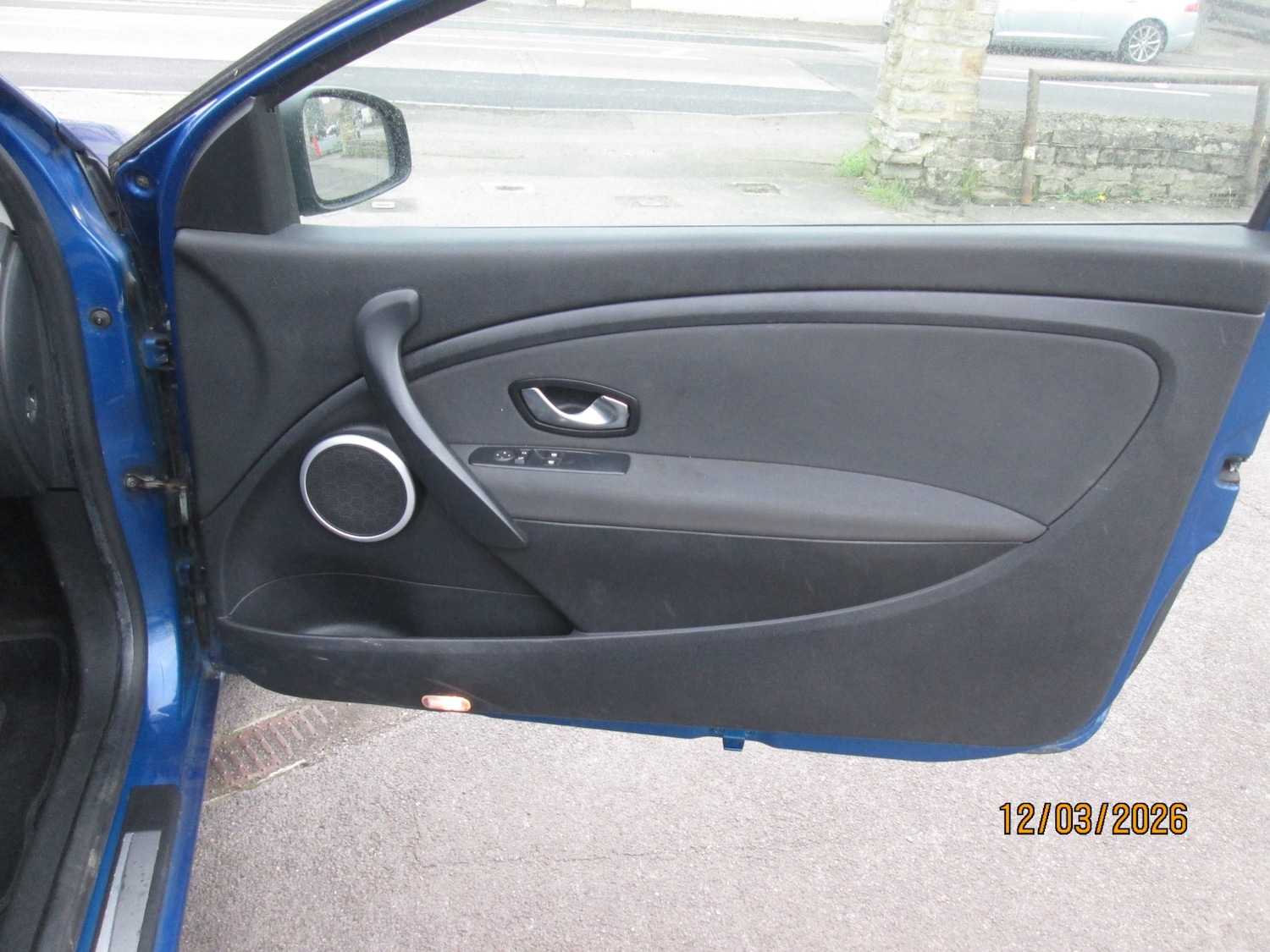 Used Renault Megane 2011 for sale - 77846629: Photo 12