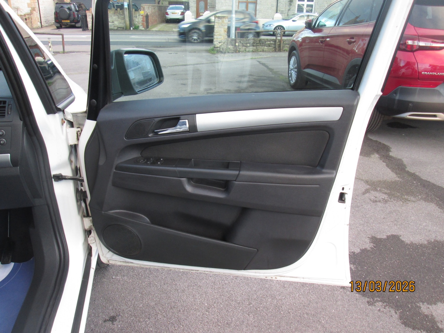 Used Vauxhall Zafira 2013 for sale - 77888353: Photo 12