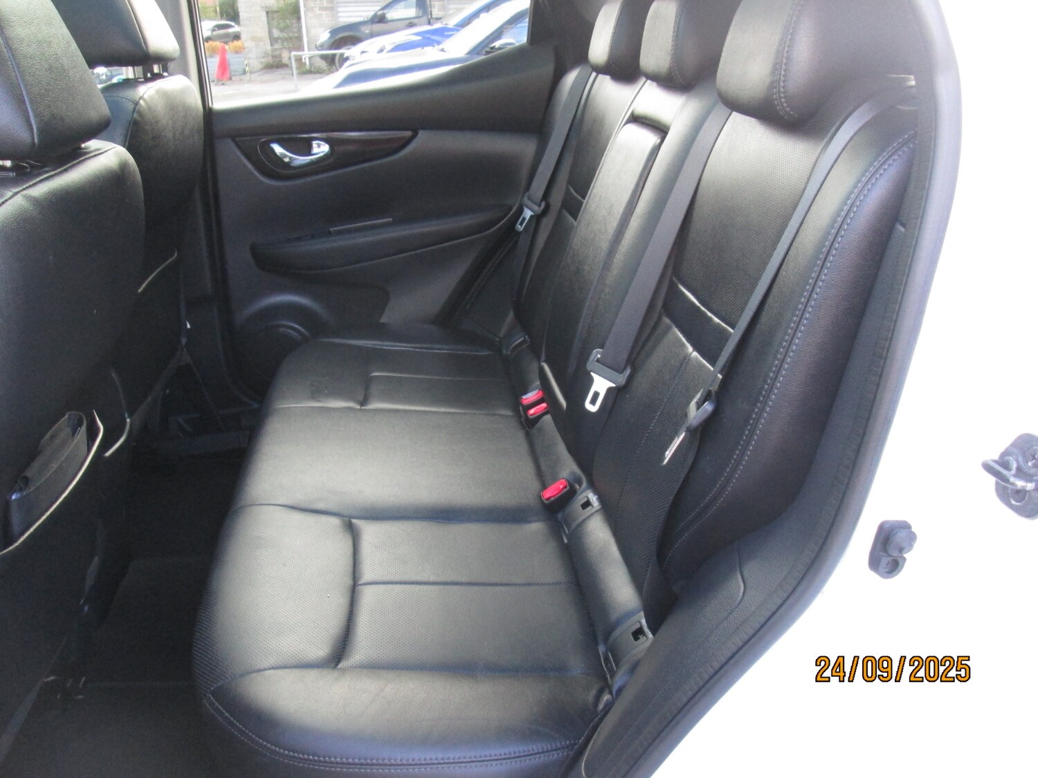 Used Nissan Qashqai 2014 for sale - 76055852: Photo 15