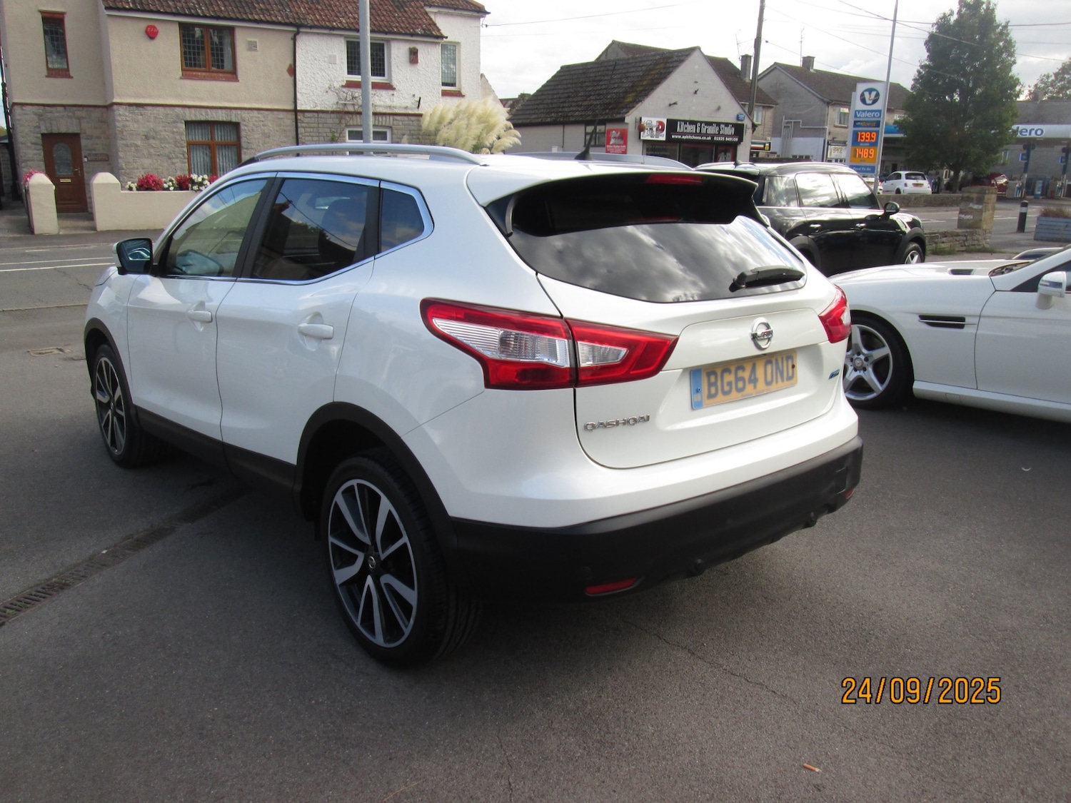 Used Nissan Qashqai 2014 for sale - 76055852: Photo 5