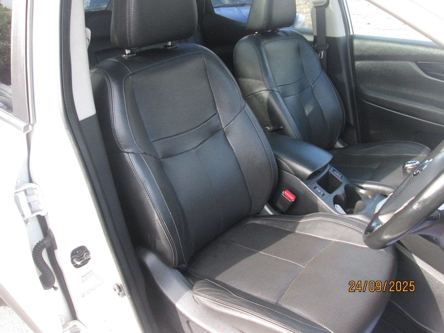 Used Nissan Qashqai 2014 for sale - 76055852: Photo 9