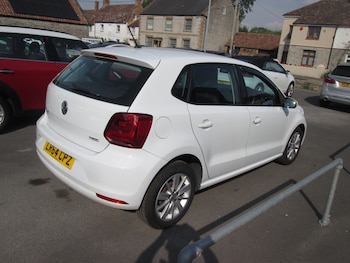 Used Volkswagen Polo 2014 for sale - 79252777: Photo