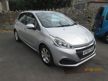 Used Peugeot 208 2015 for sale - 75453634: Photo