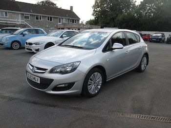 Used Vauxhall Astra 2013 for sale - 79240162: Photo