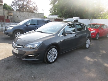 Used Vauxhall Astra 2015 for sale - 79087861: Photo