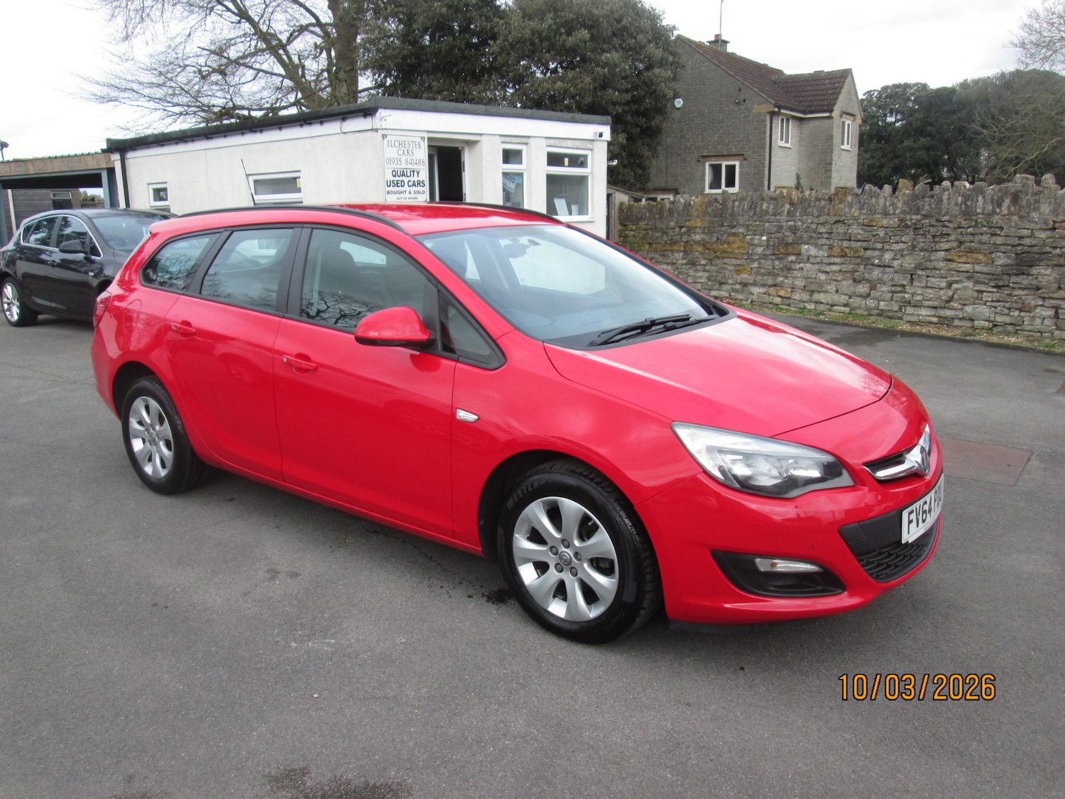Used Vauxhall Astra 2014 for sale - 77813351: Photo 2