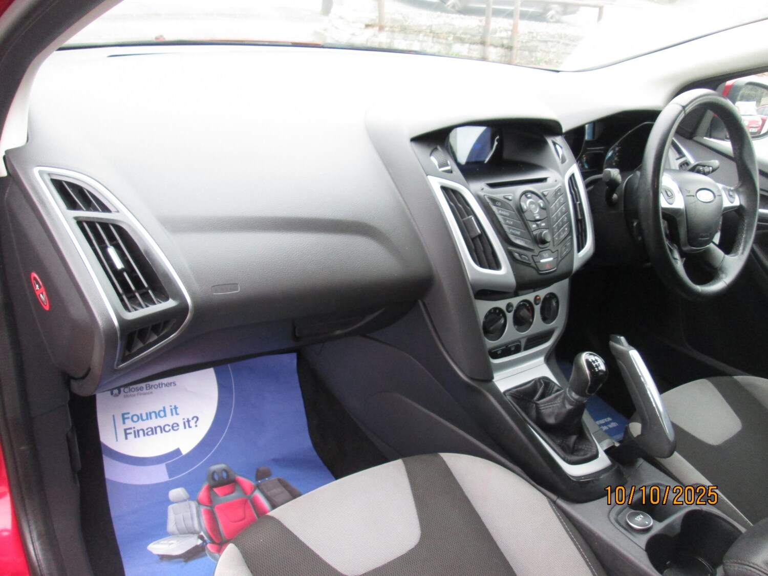 Used Ford Focus 2011 for sale - 76243920: Photo 17