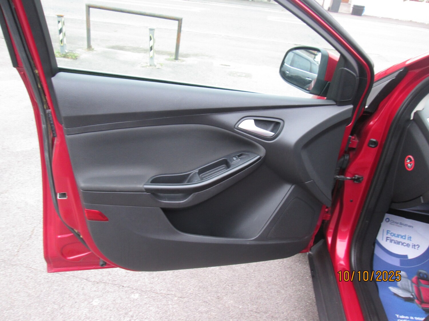 Used Ford Focus 2011 for sale - 76243920: Photo 18