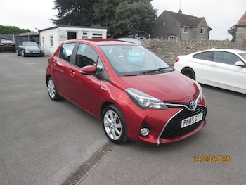 Used Toyota Yaris 2015 for sale - 75581877: Photo