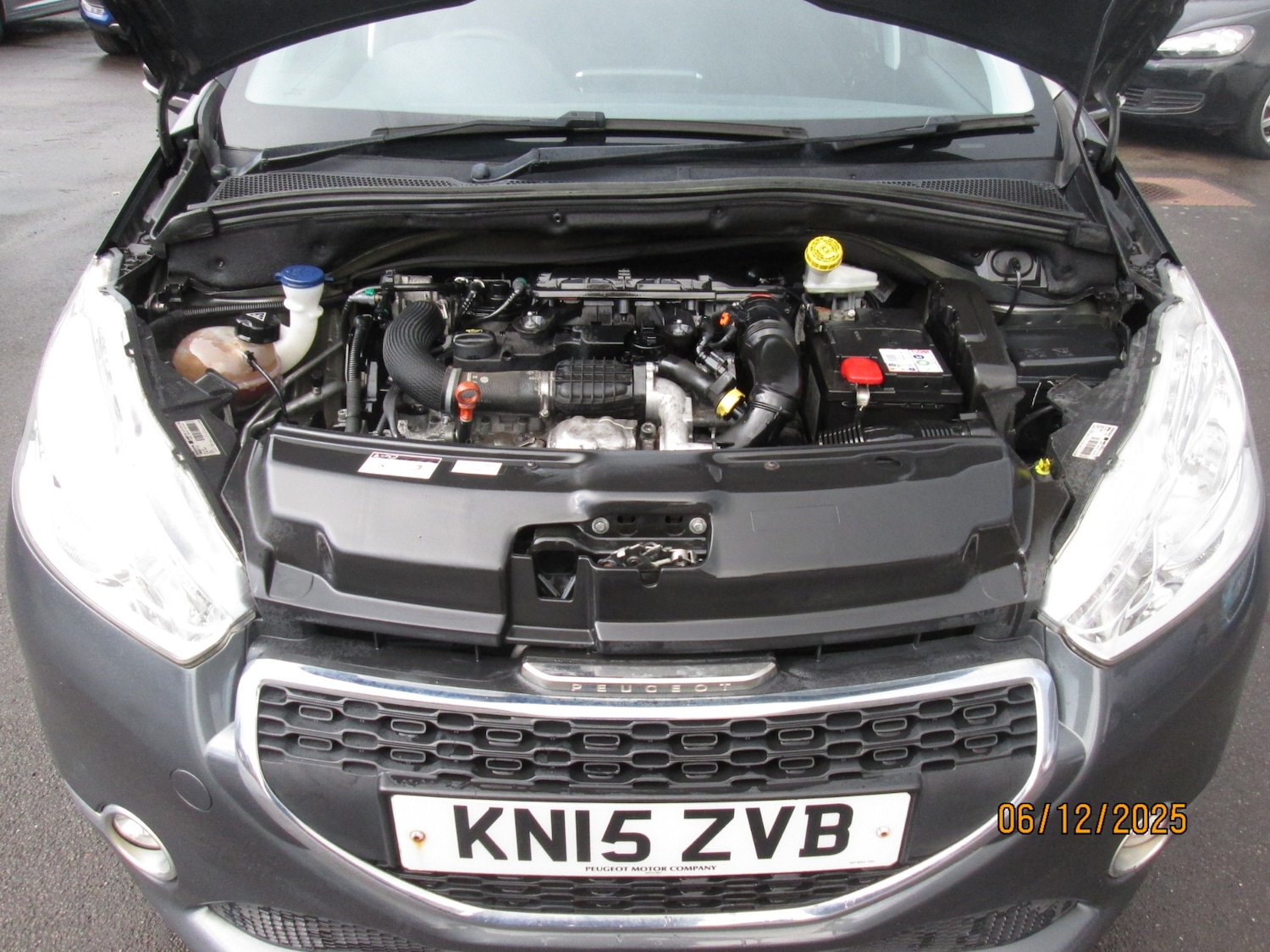 Used Peugeot 208 2015 for sale - 76845904: Photo 17