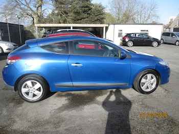Used Renault Megane 2011 for sale - 77690724: Photo