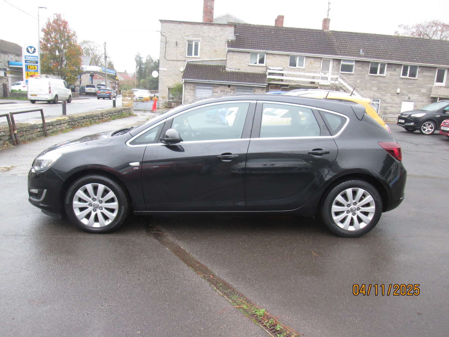 Used Vauxhall Astra 2015 for sale - 76466043: Photo 2