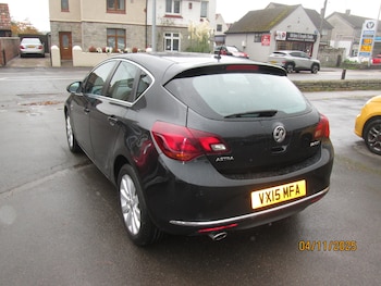 Used Vauxhall Astra 2015 for sale - 76466043: Photo