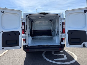 Used Renault Trafic 2026 for sale - 79200349: Photo