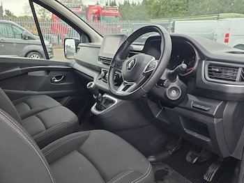 Used Renault Trafic 2023 for sale - 79198851: Photo