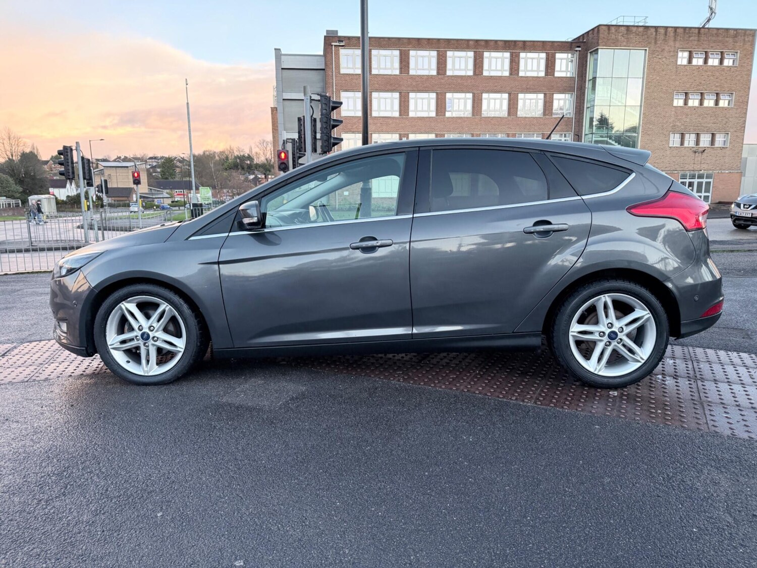 Used Ford Focus 2018 for sale - 78019240: Photo 12