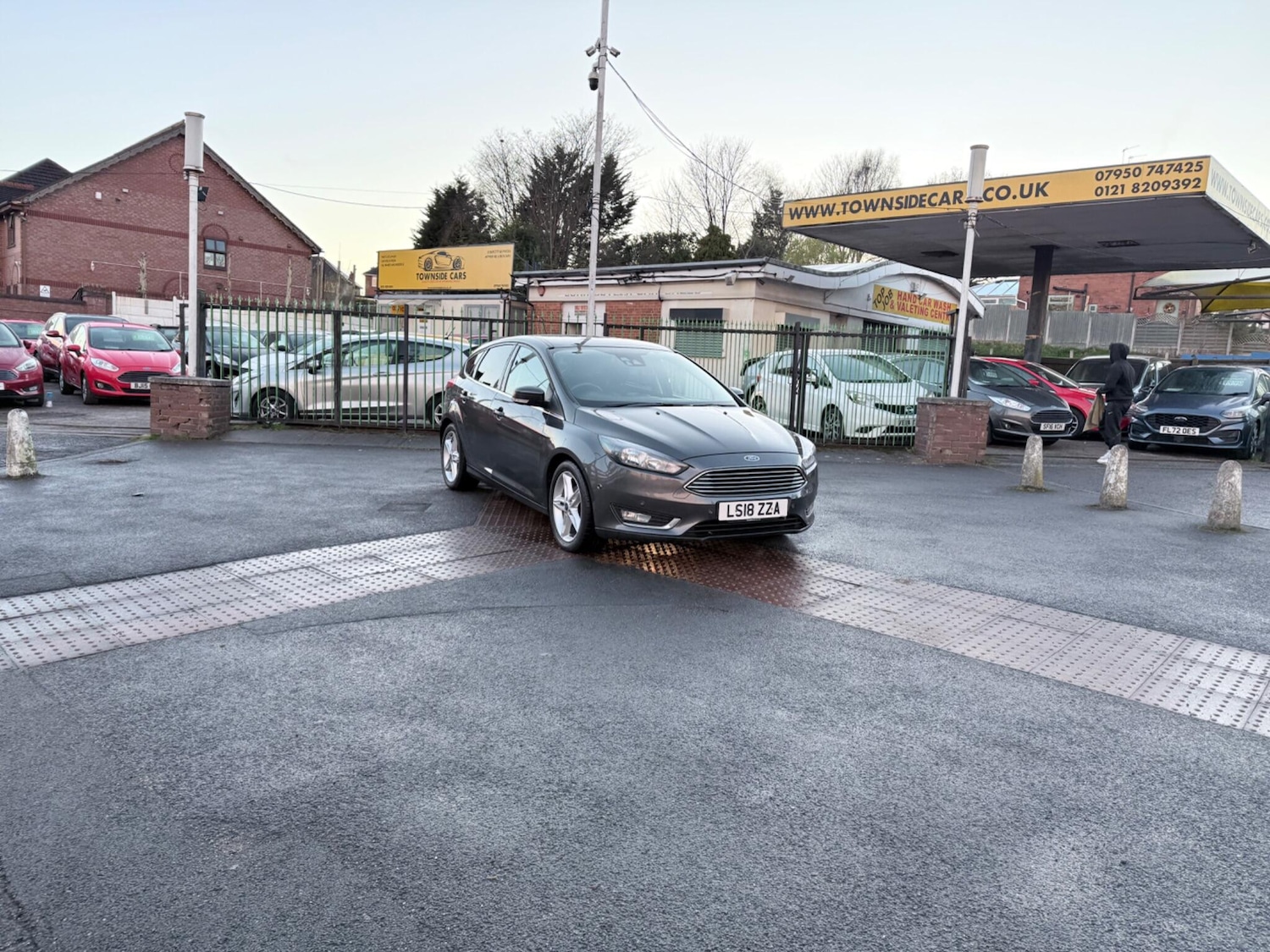 Used Ford Focus 2018 for sale - 78019240: Photo 5