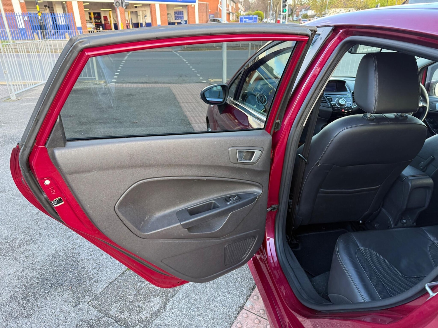 Used Ford Fiesta 2014 for sale - 76484372: Photo 17