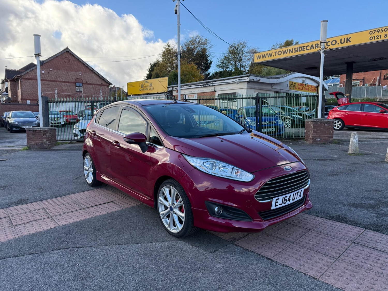 Used Ford Fiesta 2014 for sale - 76484372: Photo 2