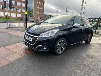 Used Peugeot 208 2019 for sale - 77175442: Photo