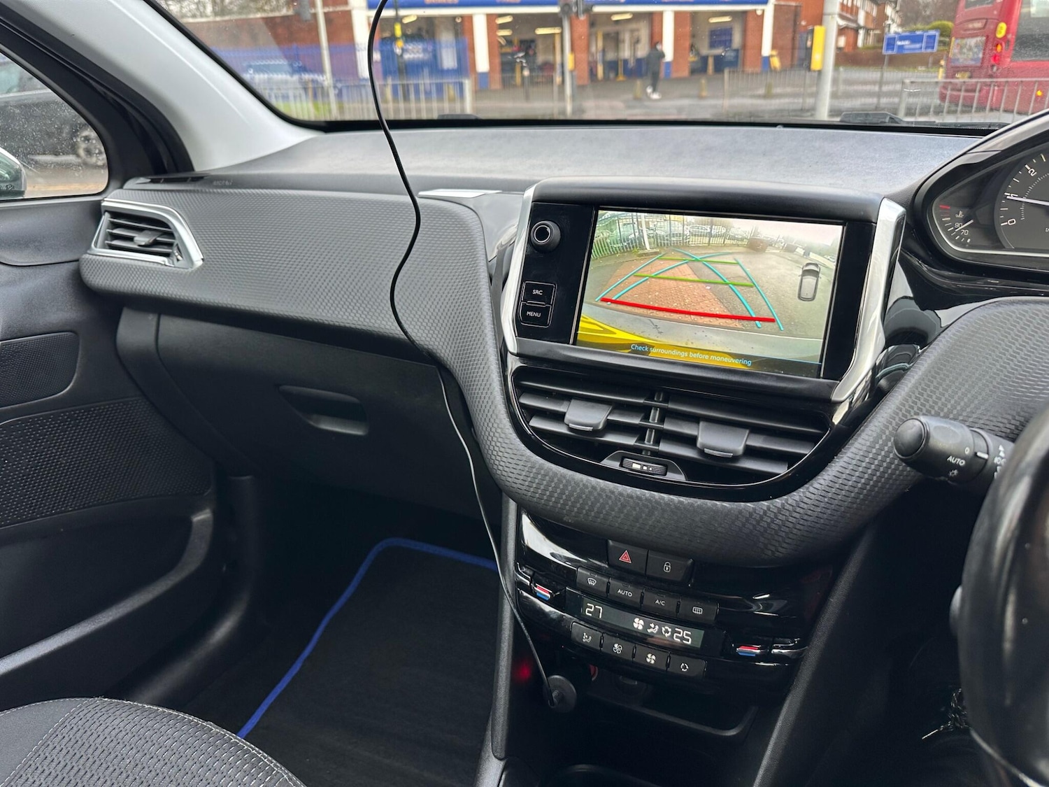 Used Peugeot 208 2019 for sale - 77175442: Photo 34