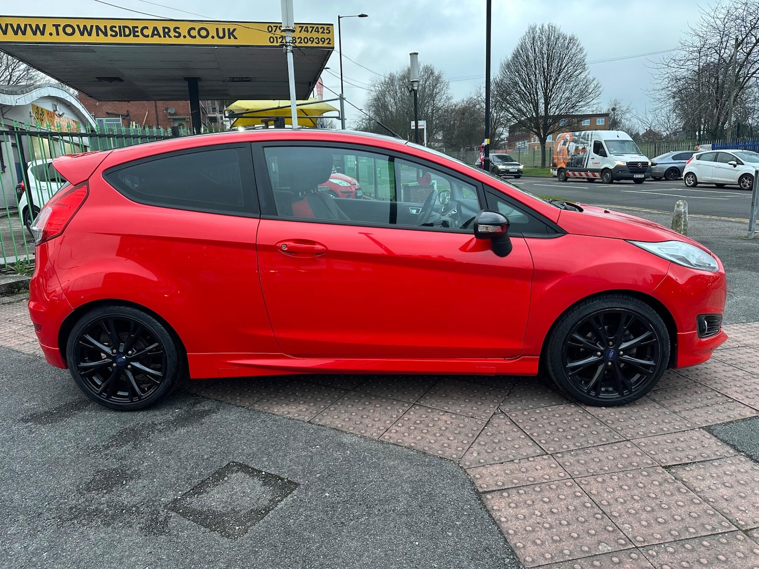 Used Ford Fiesta 2015 for sale - 77425329: Photo 14