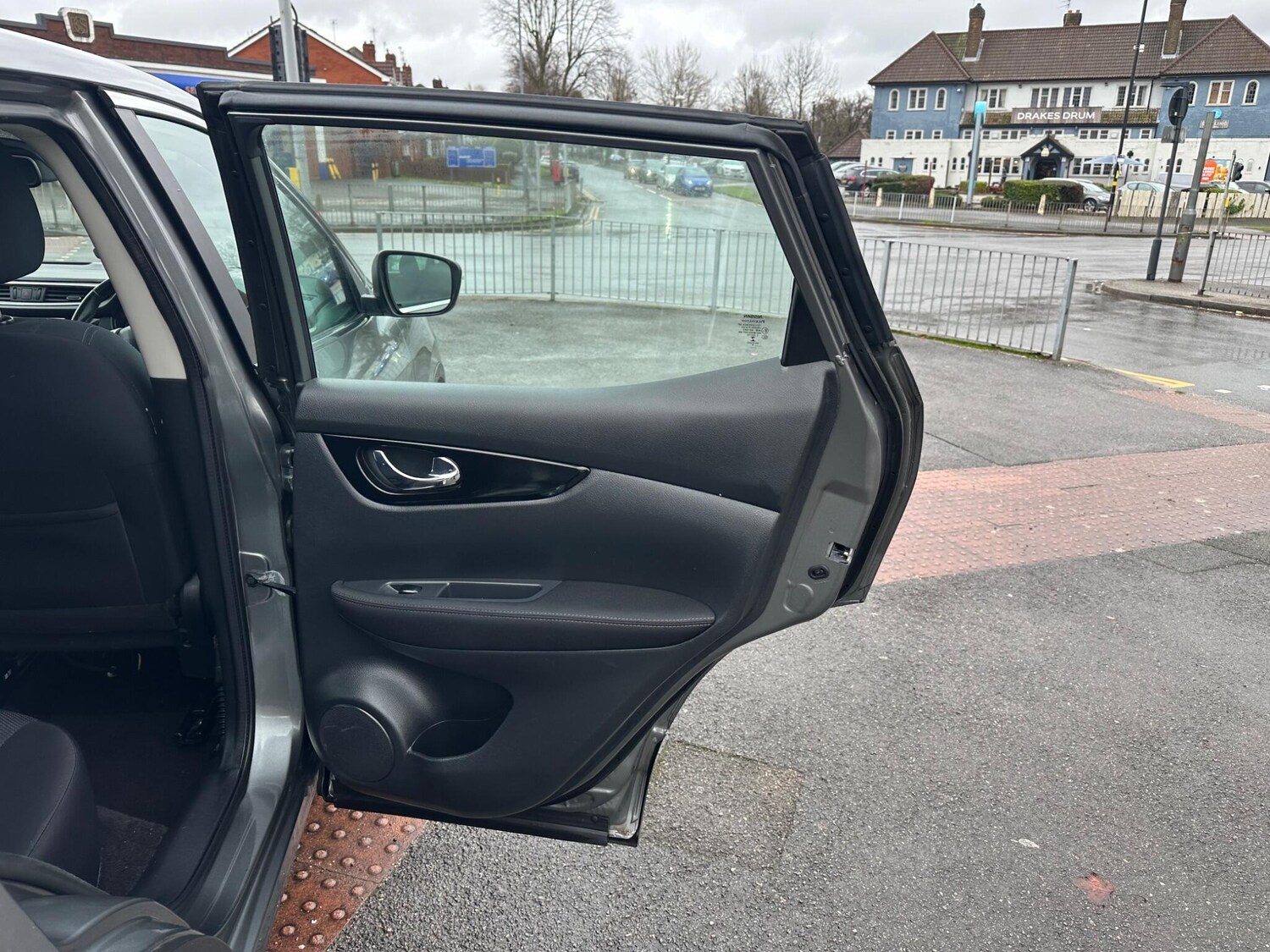 Used Nissan Qashqai for sale - 77191941: Photo 27