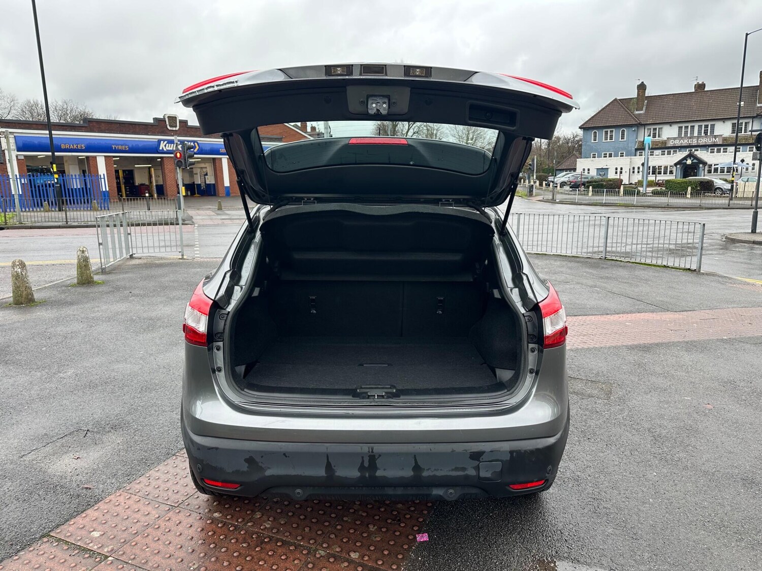 Used Nissan Qashqai for sale - 77191941: Photo 31