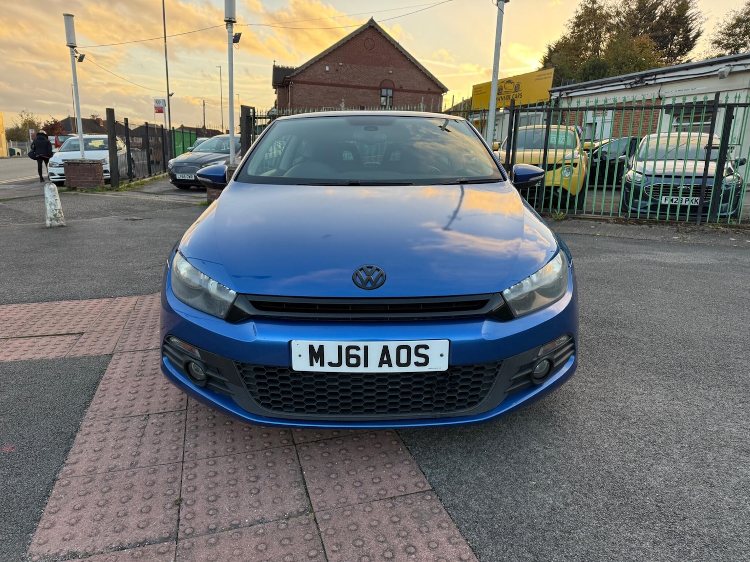 Used Volkswagen Scirocco 2012 for sale - 76388105: Photo 1