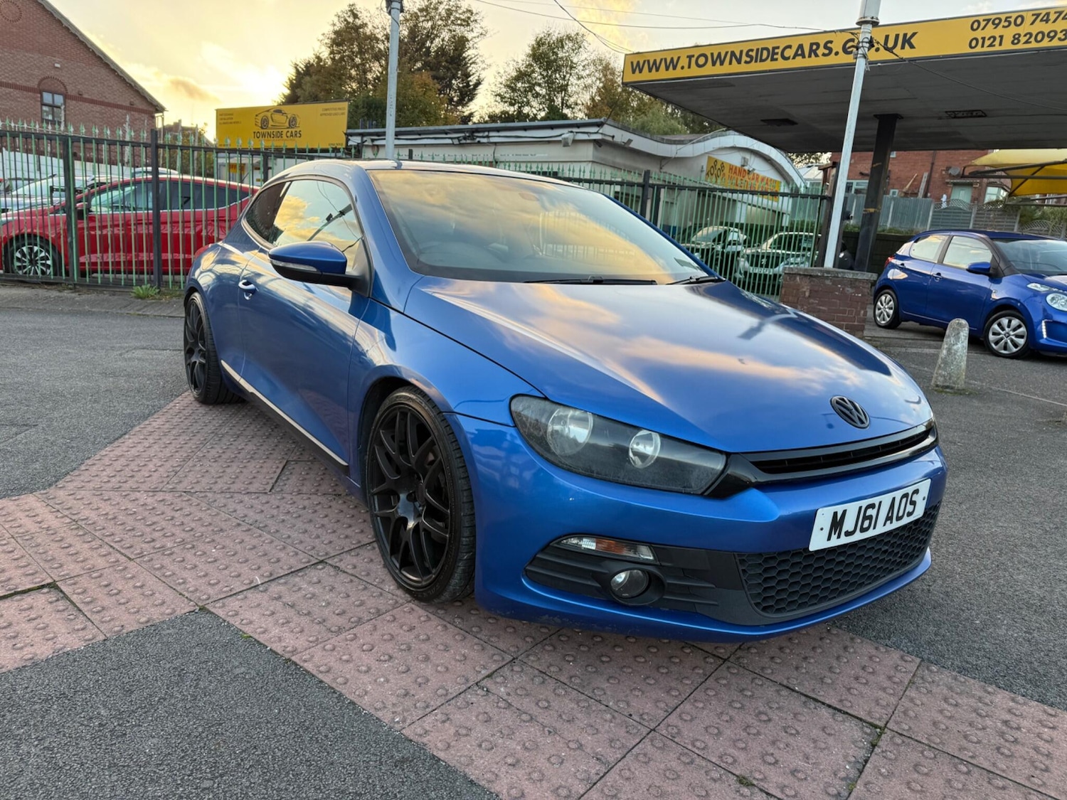 Used Volkswagen Scirocco 2012 for sale - 76388105: Photo 2