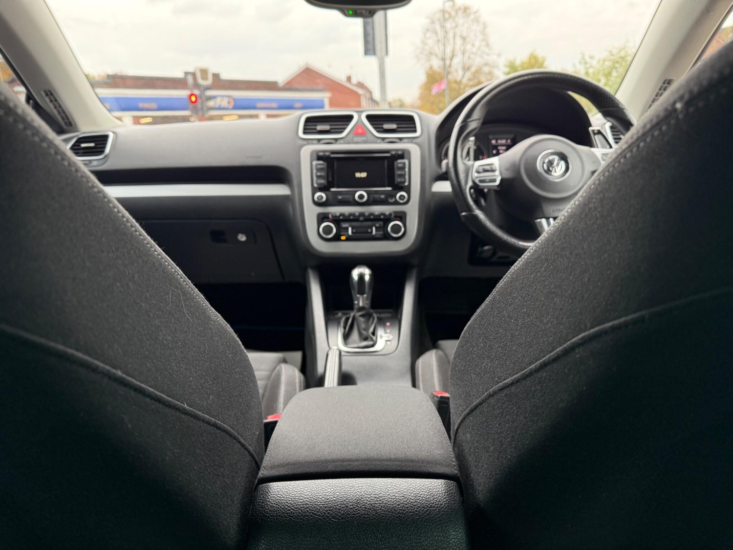 Used Volkswagen Scirocco 2012 for sale - 76388105: Photo 33