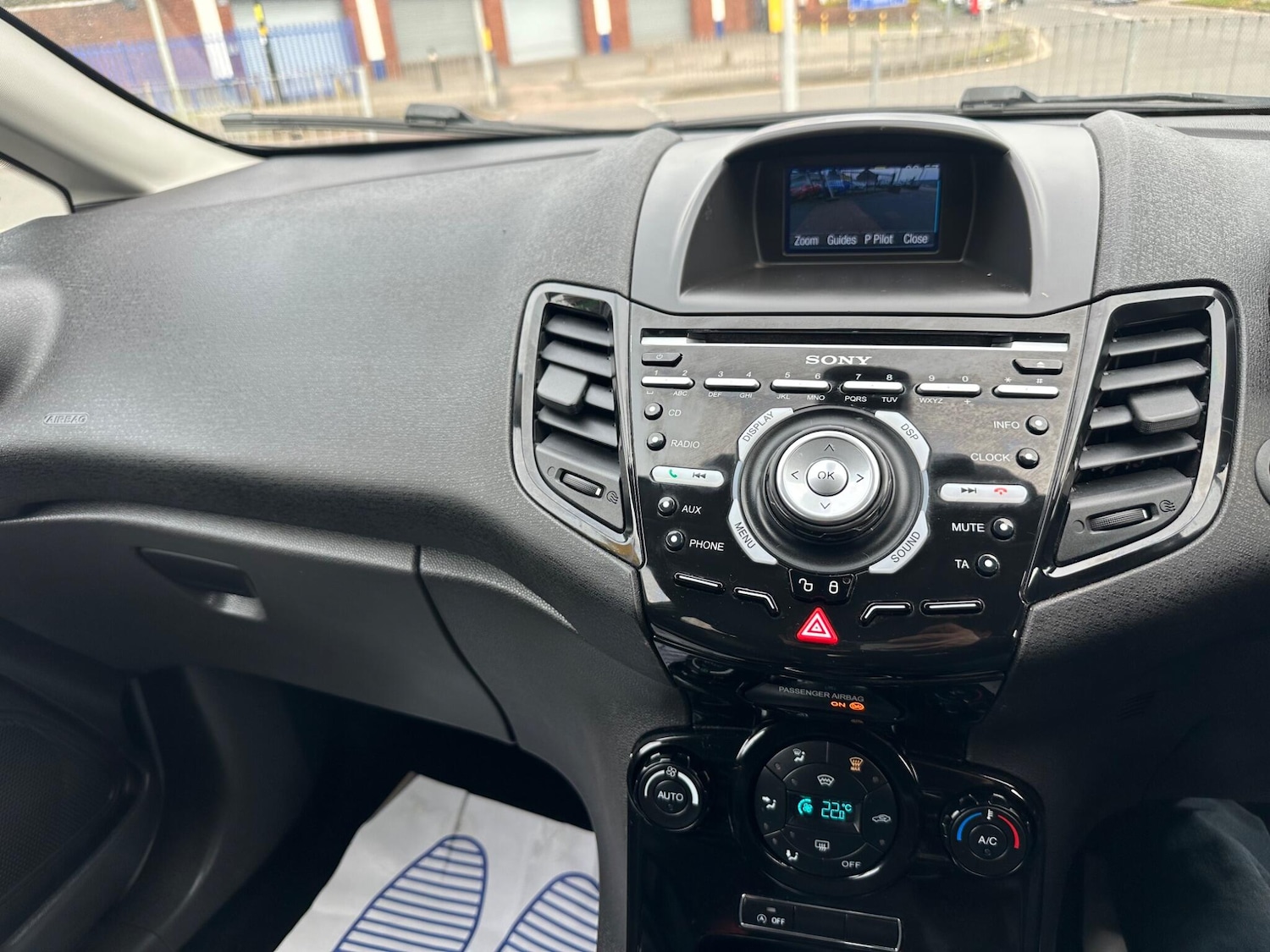 Used Ford Fiesta 2016 for sale - 77982536: Photo 19