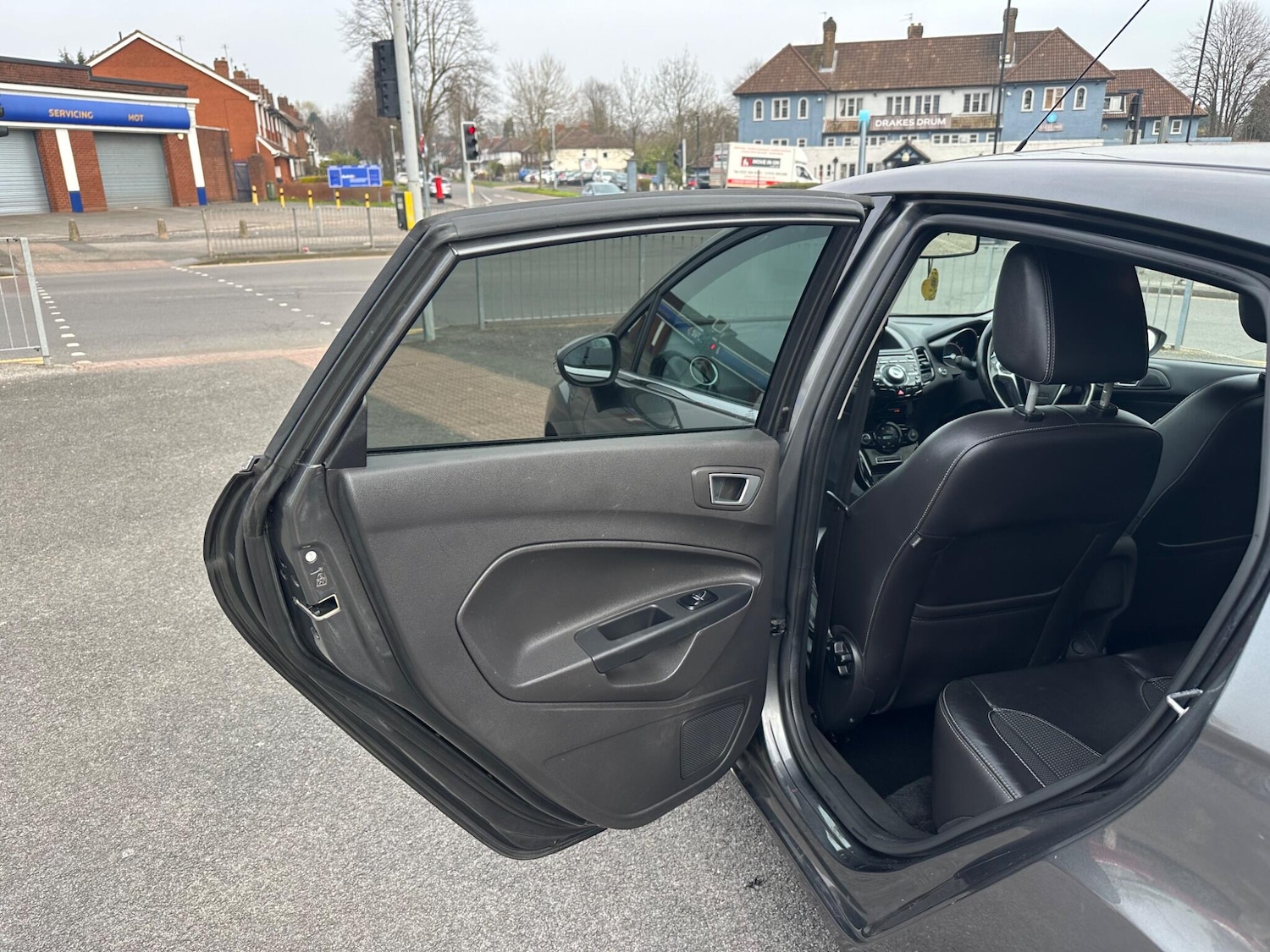 Used Ford Fiesta 2016 for sale - 77982536: Photo 26