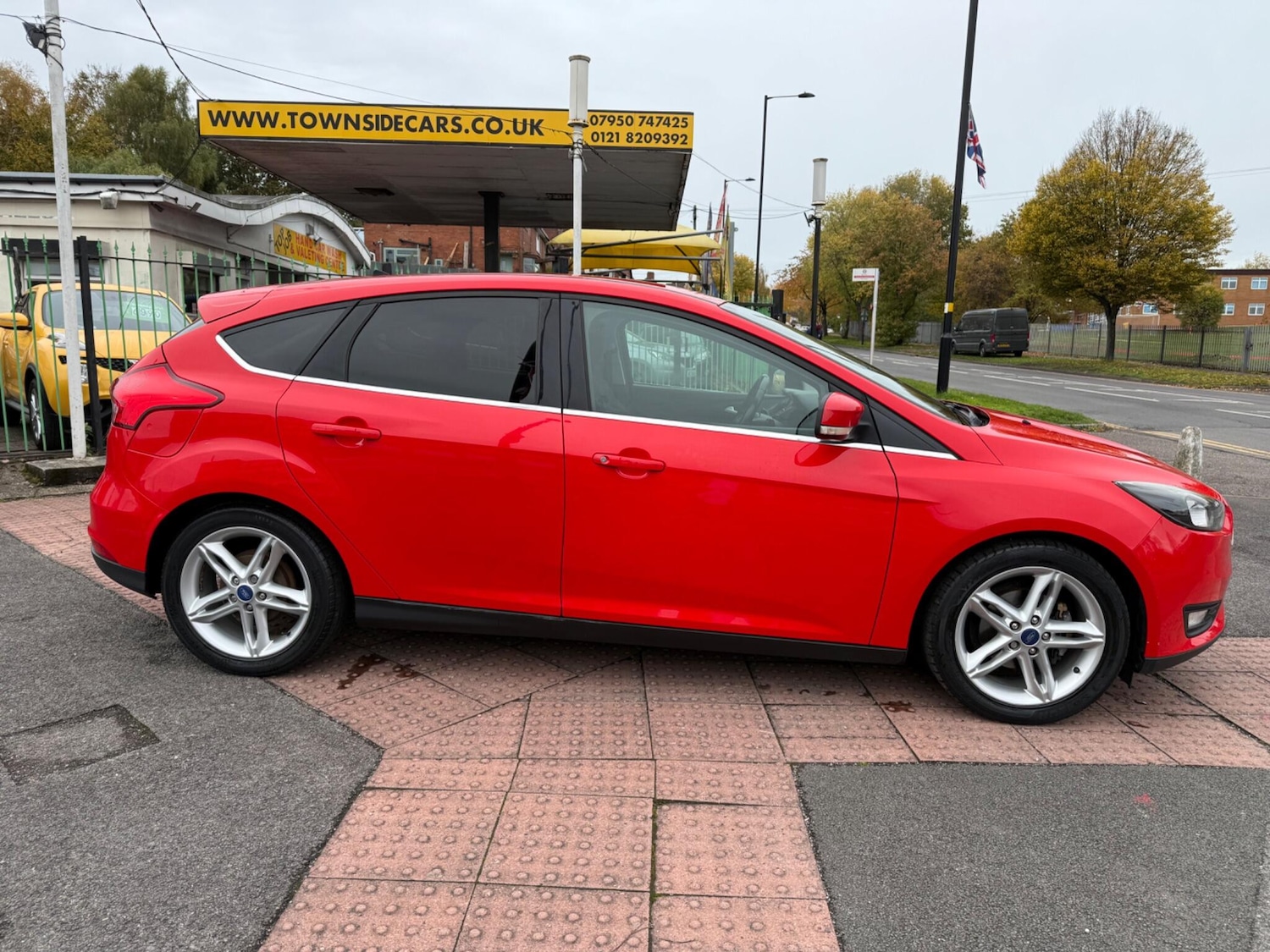 Used Ford Focus 2015 for sale - 76423023: Photo 3