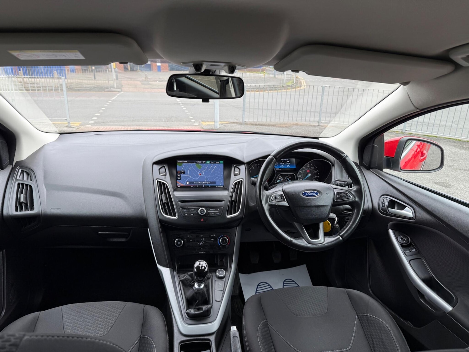 Used Ford Focus 2015 for sale - 76423023: Photo 4