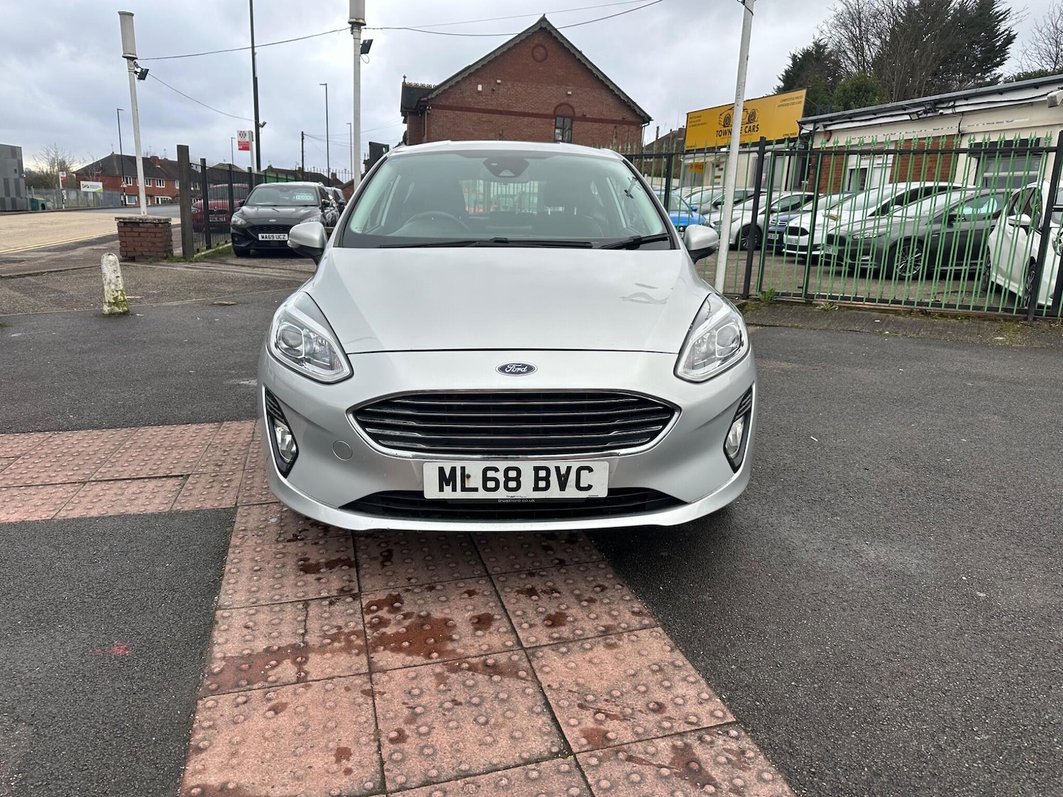 Used Ford Fiesta for sale - 77484303: Photo 2