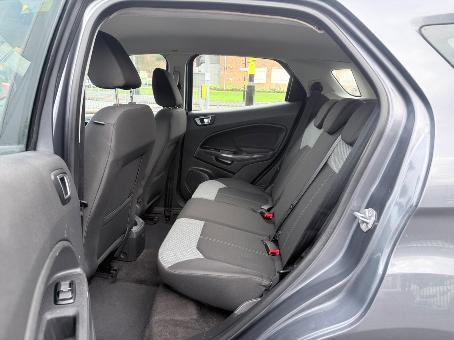 Used Ford Ecosport 2017 for sale - 78047644: Photo 24