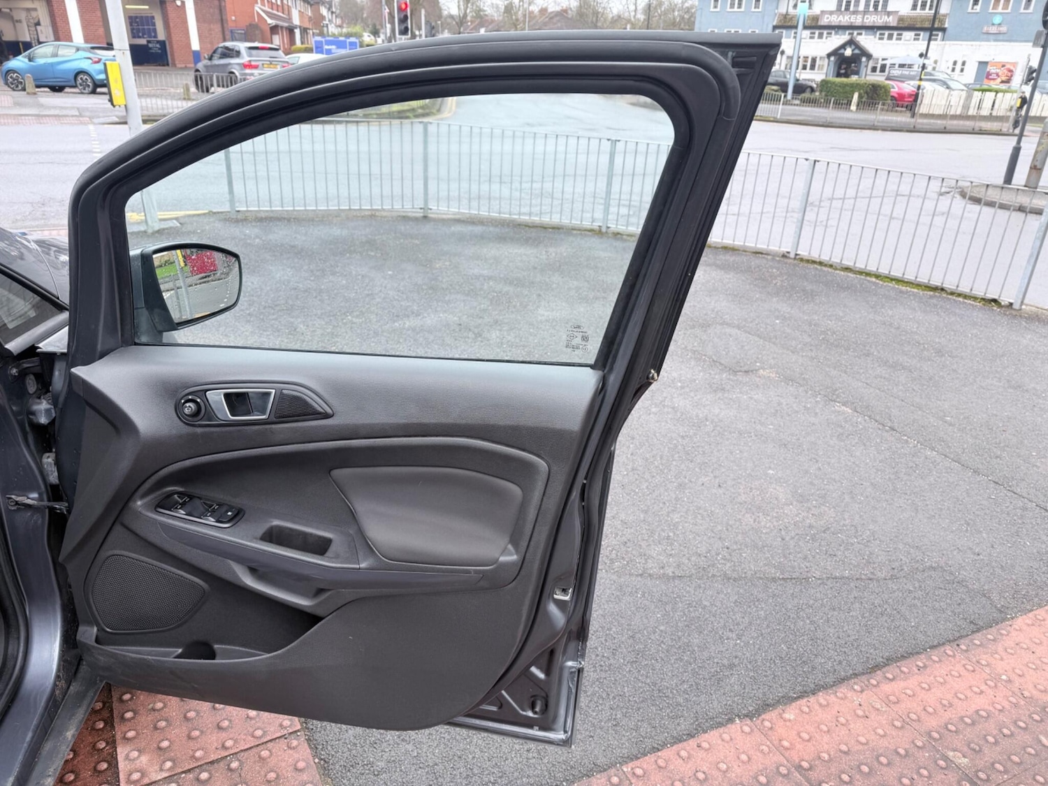 Used Ford Ecosport 2017 for sale - 78047644: Photo 25