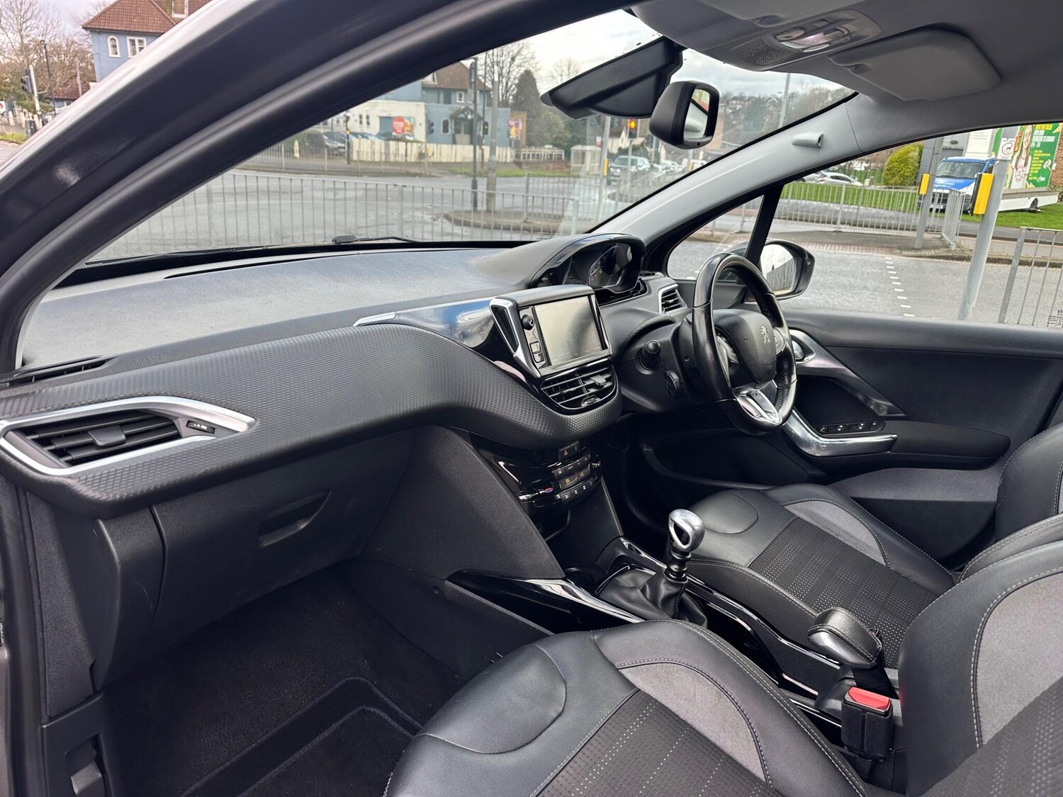 Used Peugeot 2008 for sale - 77575013: Photo 31